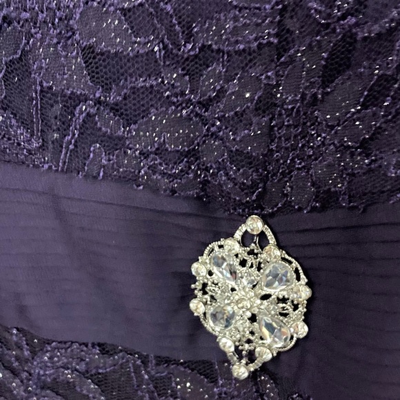 Jackie Jon 3/4 Sleeve Lace Evening Gown Sz 8 NWT - Picture 5 of 9